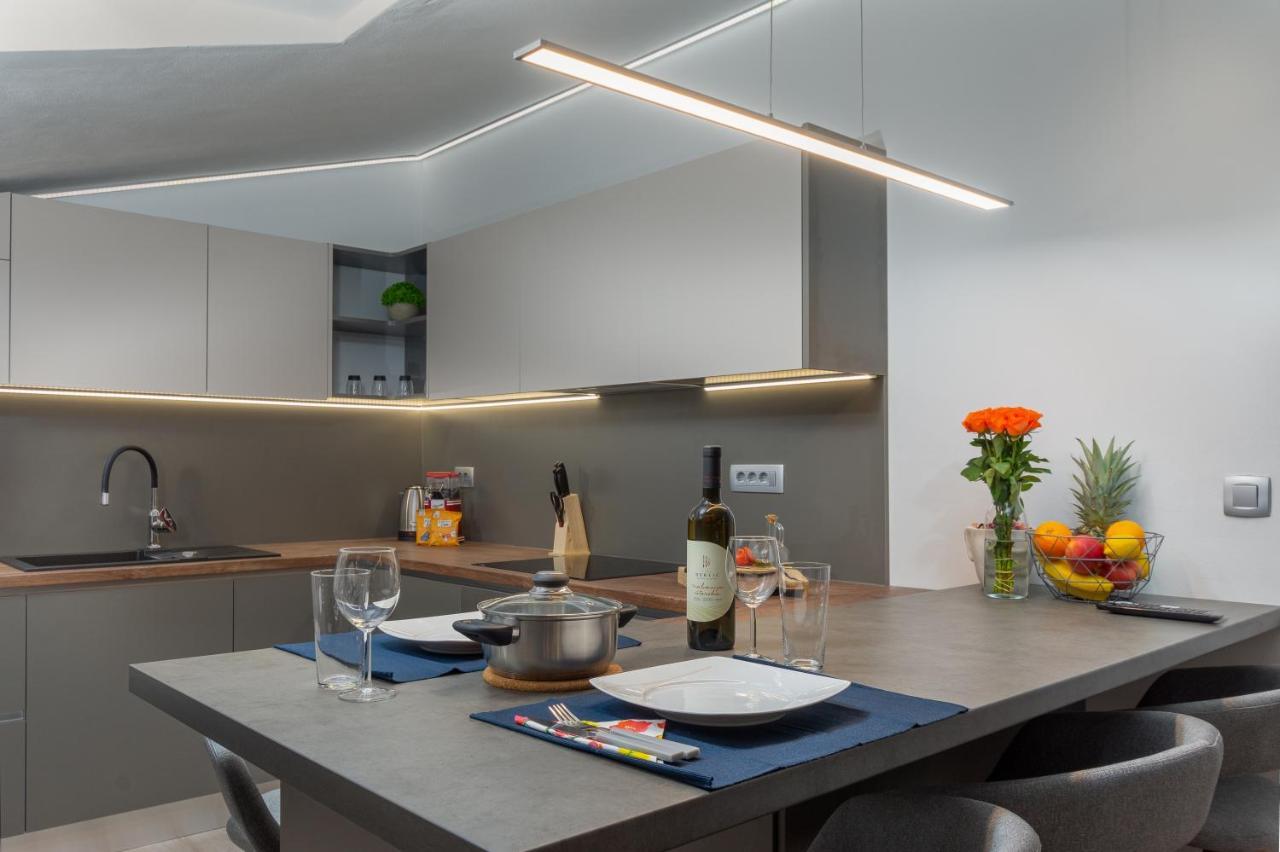 Apartment Ena Near Pula Amphitheater Екстериор снимка
