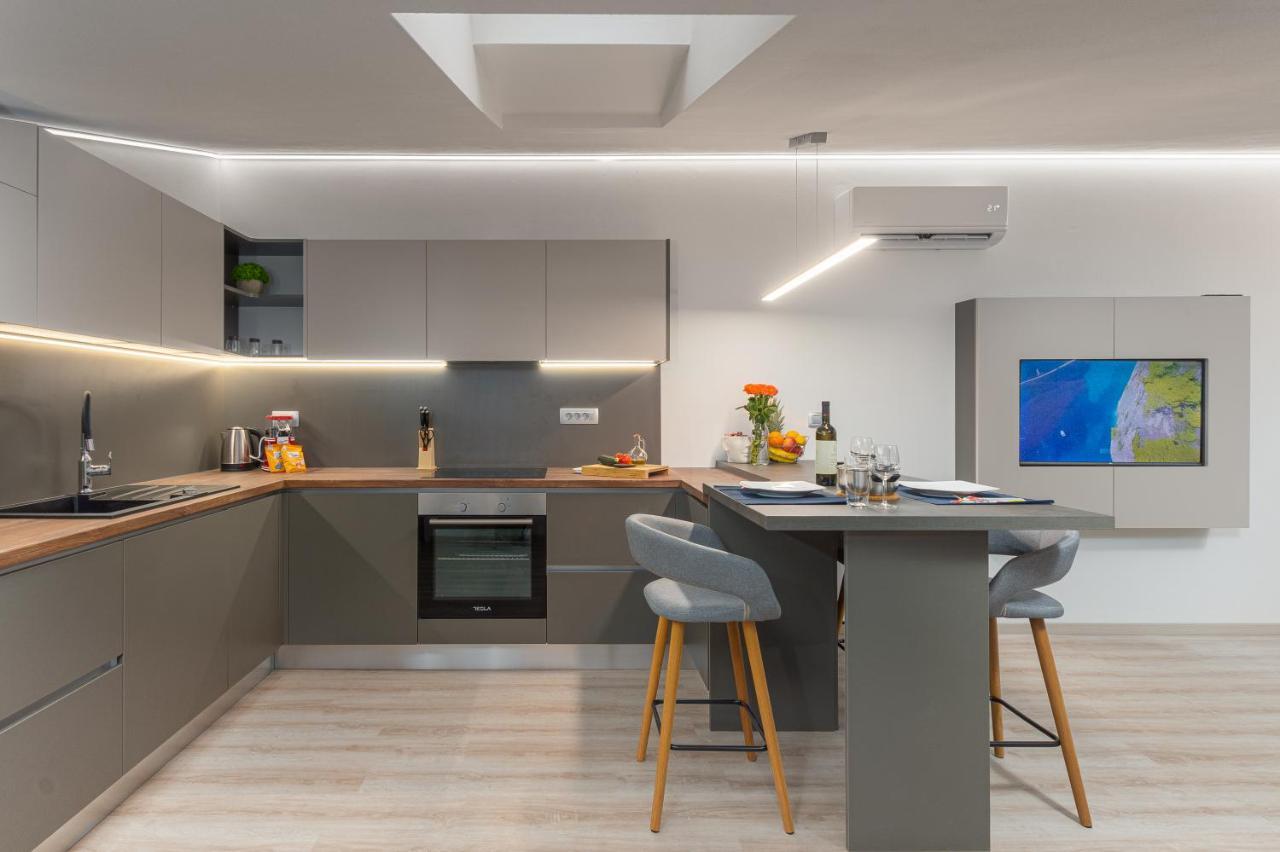 Apartment Ena Near Pula Amphitheater Екстериор снимка