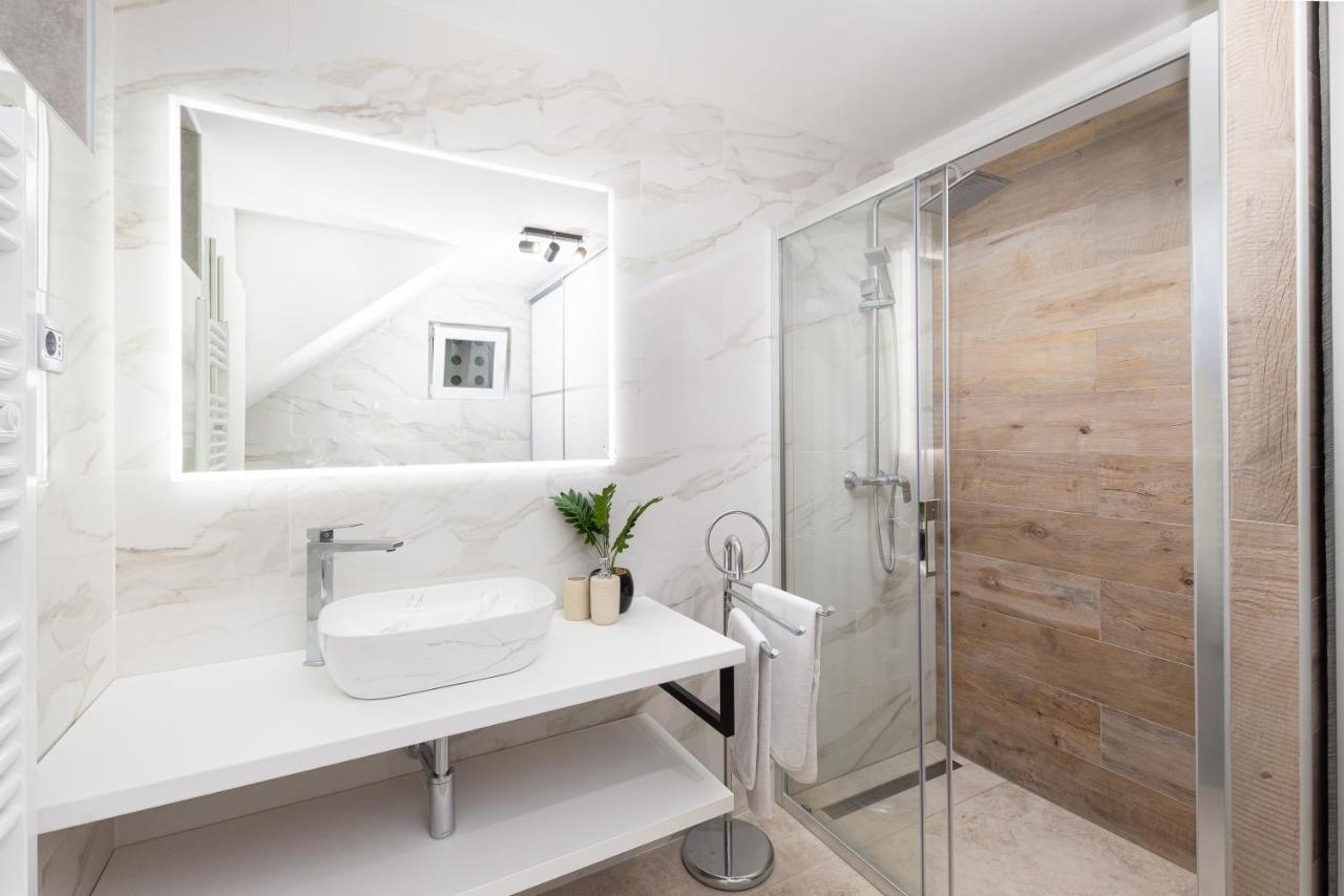 Apartment Ena Near Pula Amphitheater Екстериор снимка