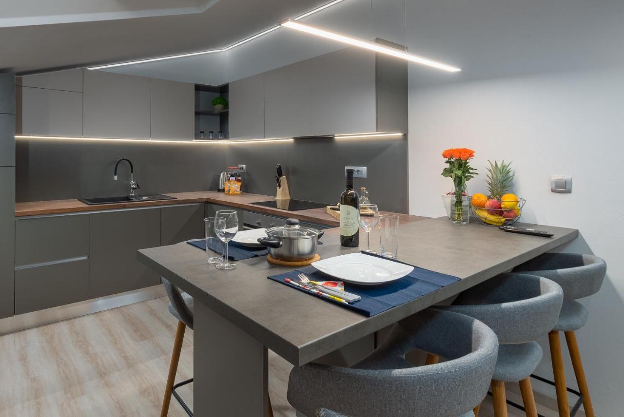 Apartment Ena Near Pula Amphitheater Екстериор снимка